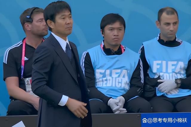 白丝jk裸体被出水
