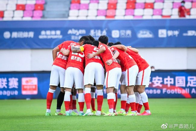 办公室无遮羞调教屁股
